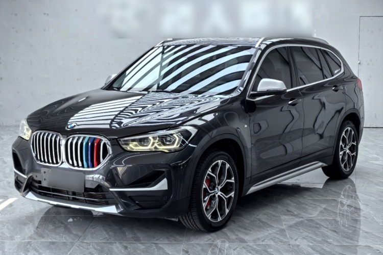 宝马X1 2021款 sDrive20Li 尊享型车身外观6003