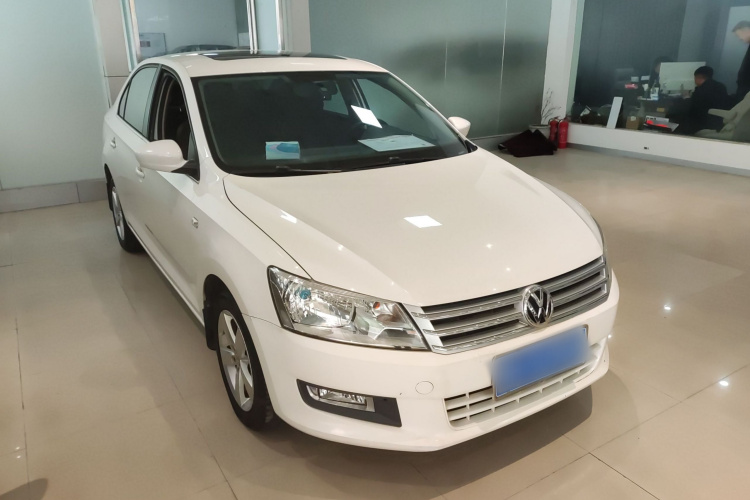 大众 桑塔纳 2015款 1.6L 自动舒适版车身外观3