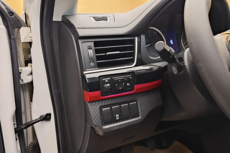 东风风行 风行T5 2020款 1.6L 手动舒适型 国VI中控内饰7002