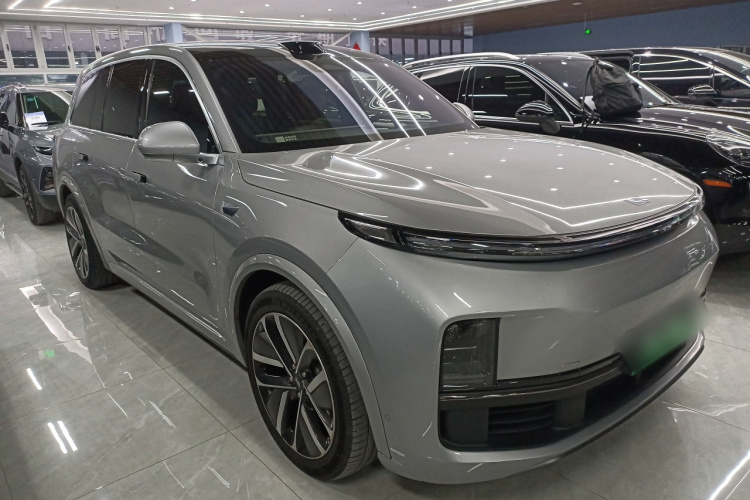 理想汽车 理想L9 2022款 Max车身外观3