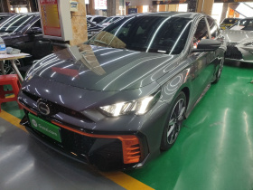 广汽传祺 2024款 270T DCT 影豹R-Style版