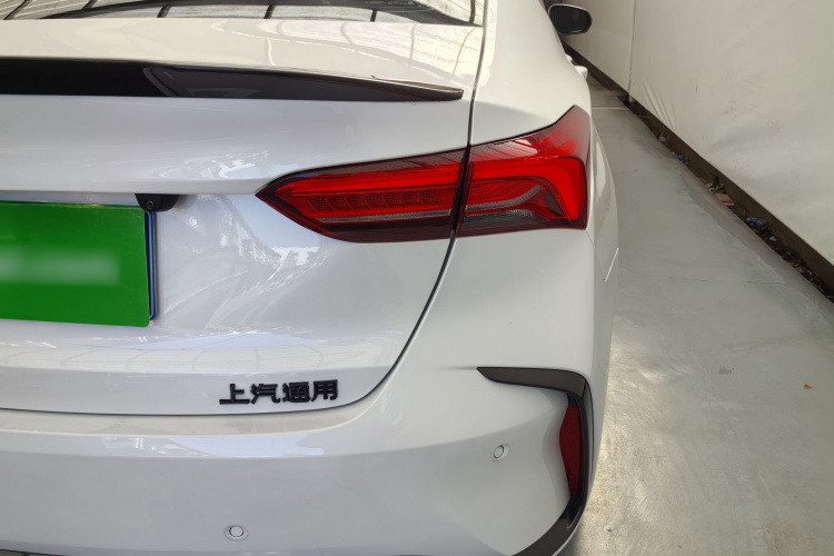 别克 威朗 2023款 Pro GS 疾风版车身外观6011