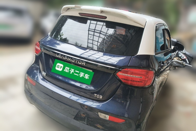 零跑汽车 零跑T03 2021款 400舒享版车身外观7