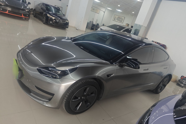 特斯拉 Model 3 2022款 后轮驱动版车身外观6001