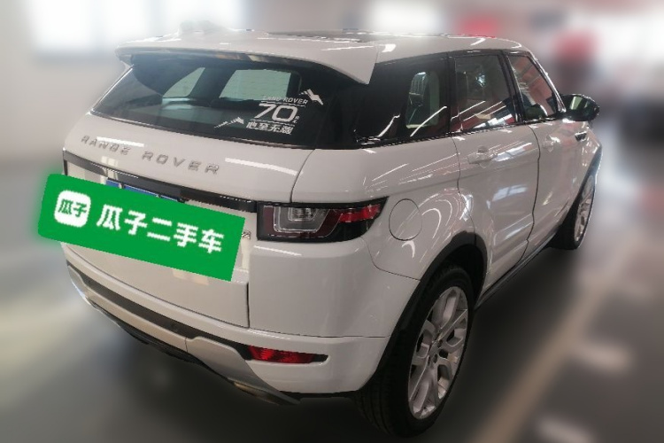 路虎 揽胜极光 2018款 240PS SE DYNAMIC 智锐版车身外观6005