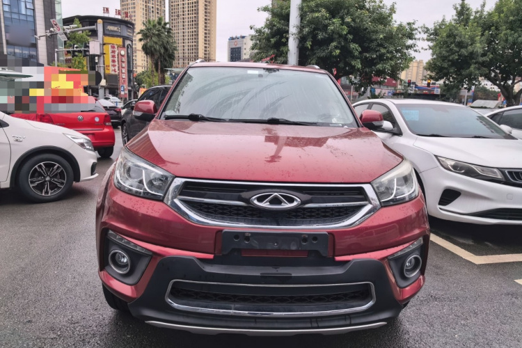 奇瑞 瑞虎3 2015款 1.6L 手动智尚纪念版车身外观2