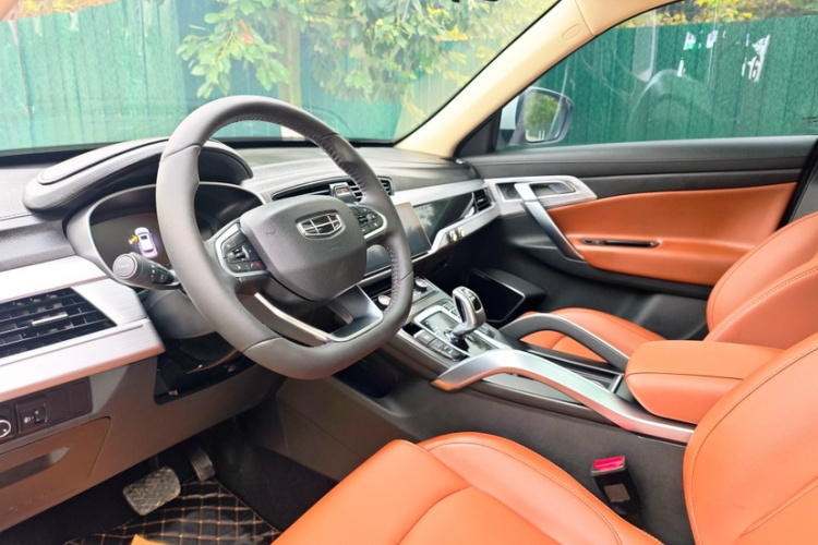 吉利汽车 博越 2021款 1.8TD DCT两驱亚运版车身外观6012