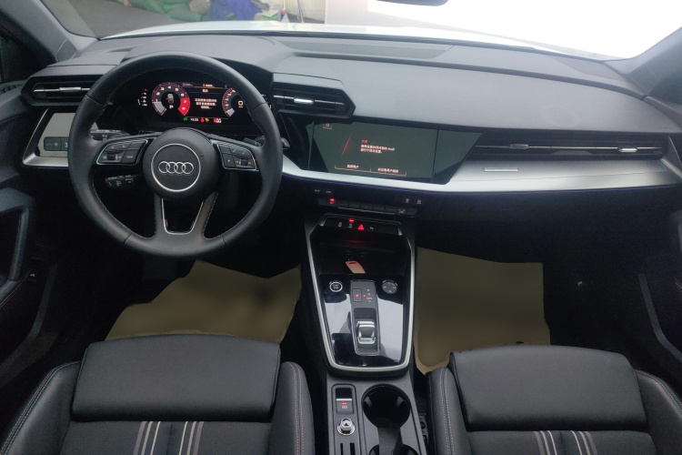 奥迪A3 2024款 Sportback 35 TFSI 时尚运动型中控内饰12