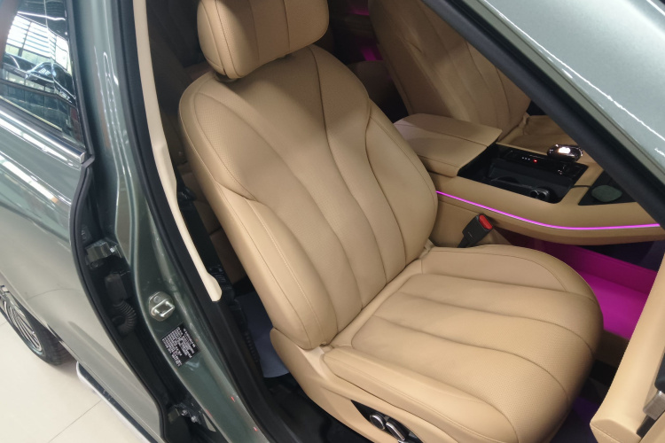 鸿蒙智行 问界M7 2022款 1.5T 四驱旗舰版局部细节41