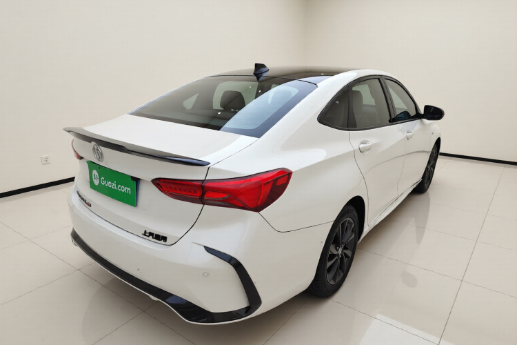 别克 威朗 2023款 Pro GS 疾风版车身外观7