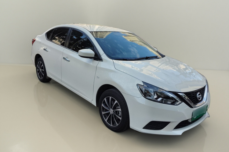 日产 轩逸 2024款 改款 经典 1.6XE CVT舒适版车身外观3