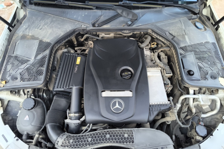 奔驰C级 2017款 改款 C 200 L 运动版局部细节24