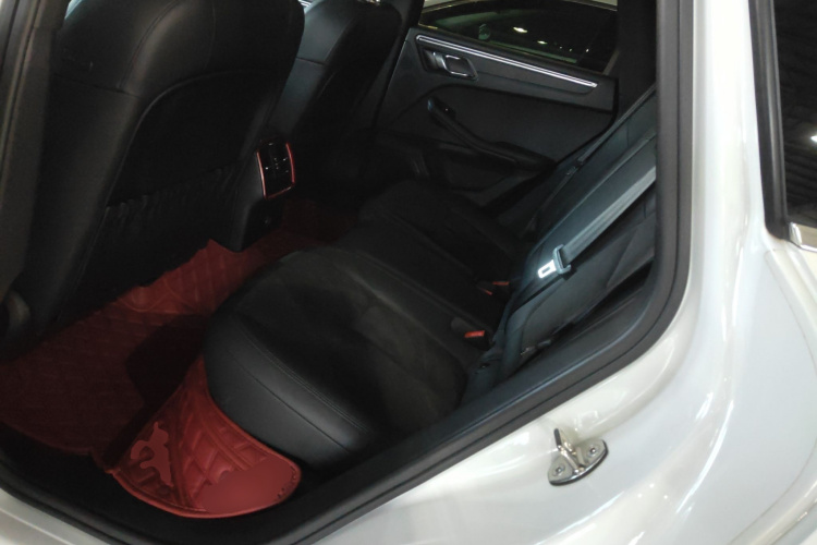 保时捷 2017款  Macan 2.0T中控内饰21