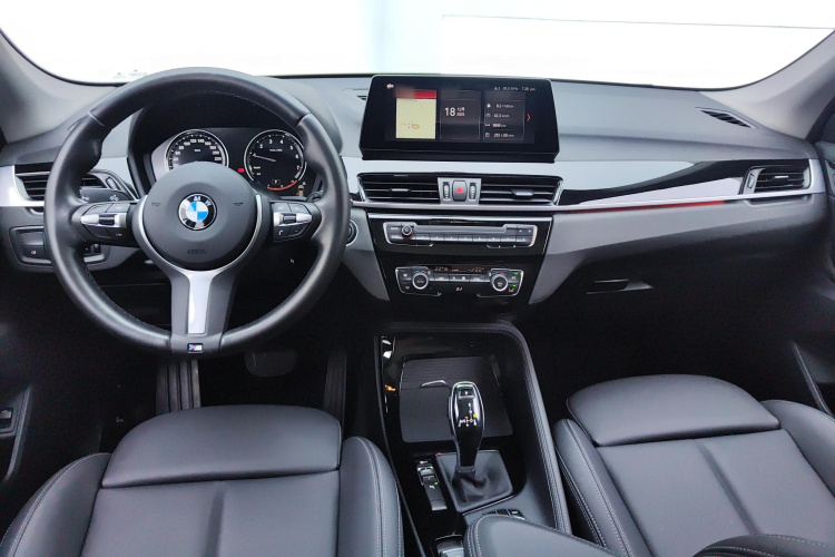 宝马X1 2020款 sDrive20Li 尊享型中控内饰12