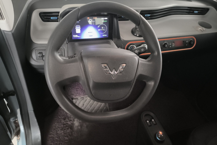 五菱汽车 宏光MINIEV 2020款 自在款 三元锂中控内饰13