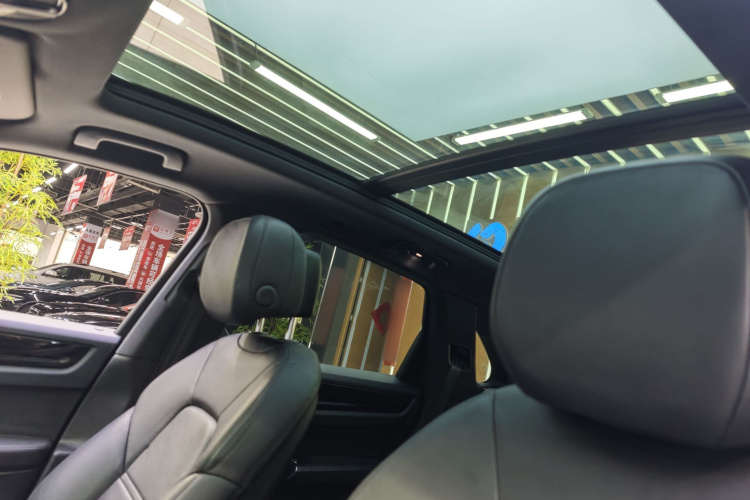 保时捷 2018款 Cayenne 3.0T中控内饰7007