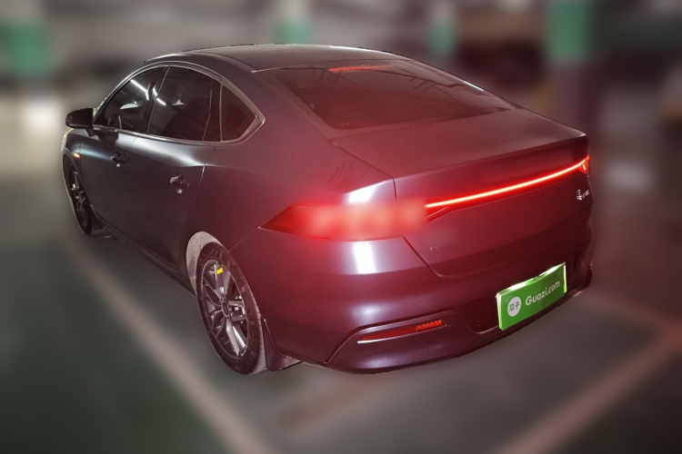 比亚迪 秦PLUS 2021款 EV 500KM 尊贵型车身外观6003