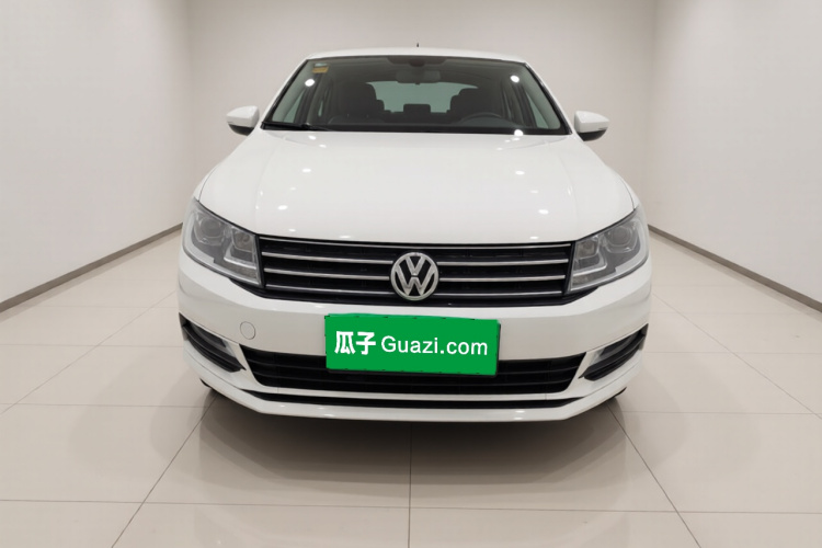 大众 桑塔纳 2016款 1.6L 自动舒适版车身外观2