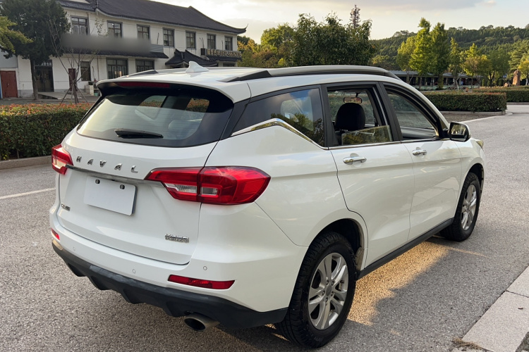 哈弗M6 2018款 改款 1.5T DCT两驱精英型车身外观6005