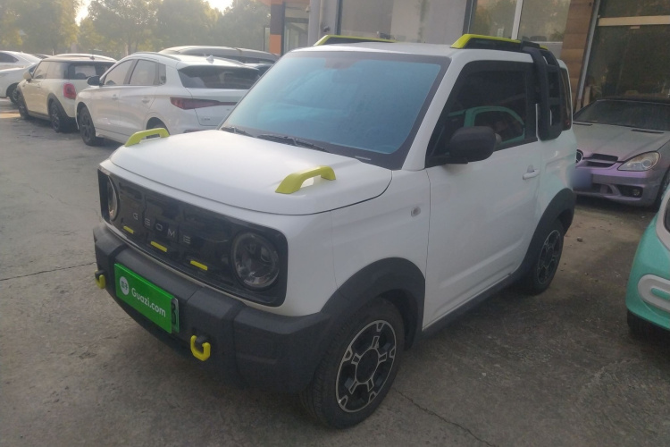 吉利银河 2024款 200km 熊猫骑士车身外观1