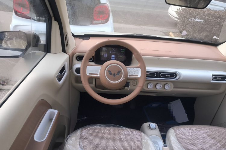 五菱汽车 宏光MINIEV 2024款 第三代 215km 青春版中控内饰13