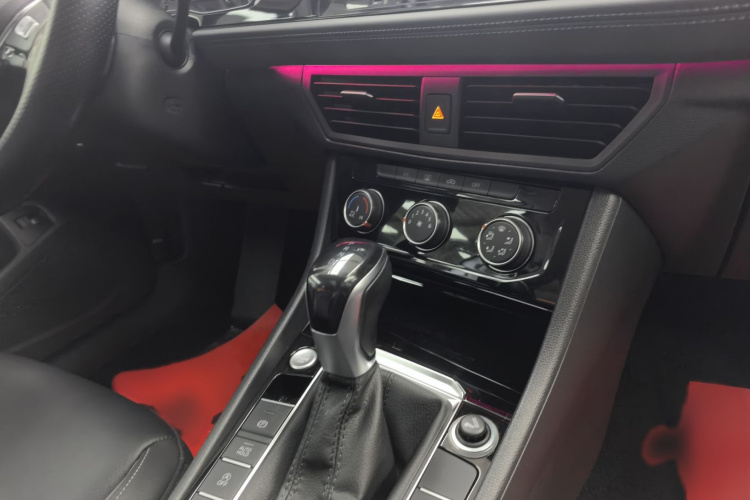 大众 速腾 2019款 200TSI DSG舒适型 国VI局部细节9001