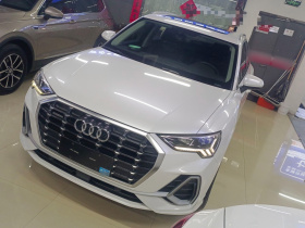 奥迪Q3 2020款 35 TFSI 时尚动感型