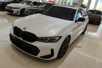 宝马3系 2025款 330Li M运动曜夜套装