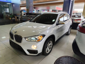 宝马X1 2016款 sDrive18Li 尊享型