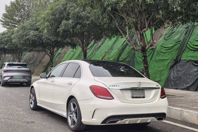 奔驰C级 2015款 C 260 L 运动型车身外观6008