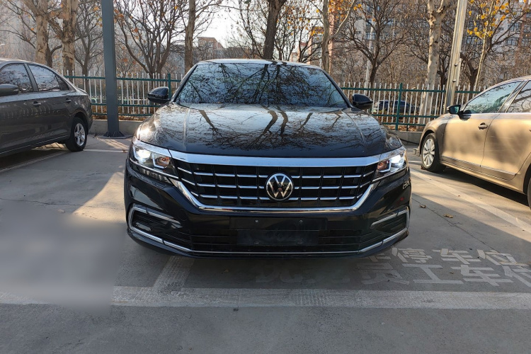 大众 帕萨特 2020款 改款 280TSI 商务版 国VI车身外观2