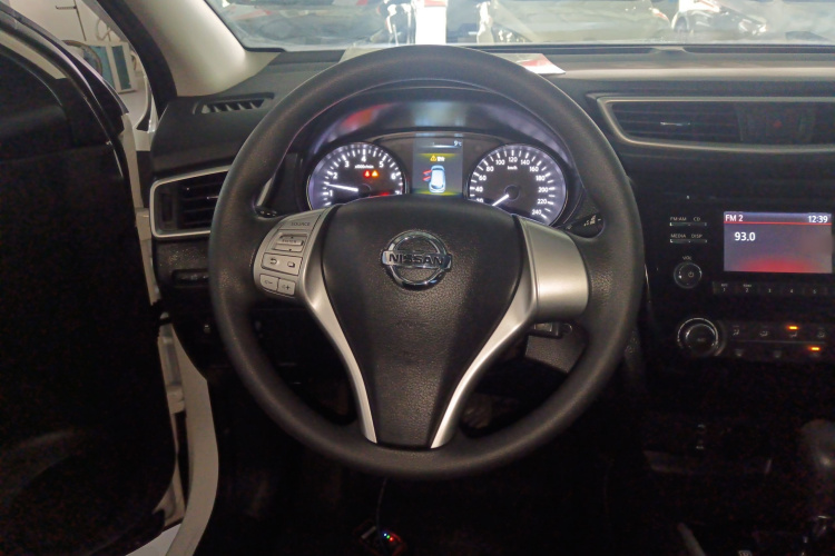 日产 逍客 2016款 2.0L CVT精英版局部细节13