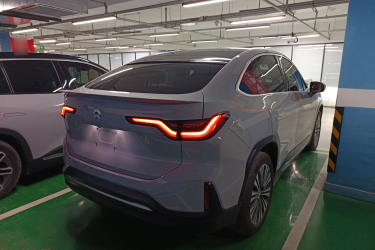 蔚来EC6 2020款 615KM 性能版车身外观7