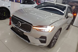 沃尔沃XC60 2025款 B5 四驱智远豪华版