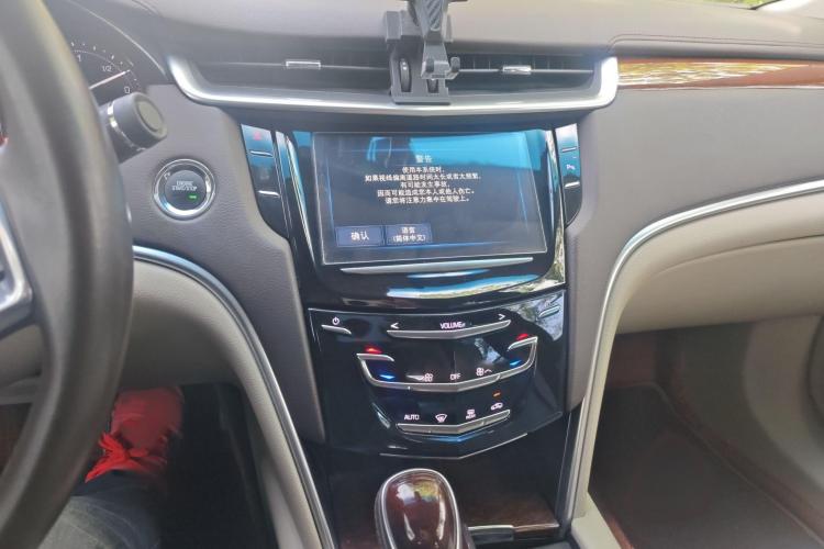 凯迪拉克XTS 2017款 28T 精英型局部细节16