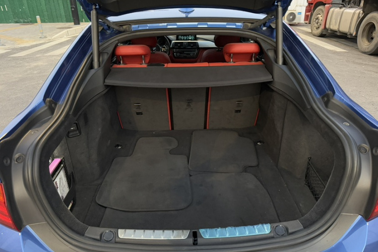 宝马4系 2016款 430i Gran Coupe M运动型局部细节23