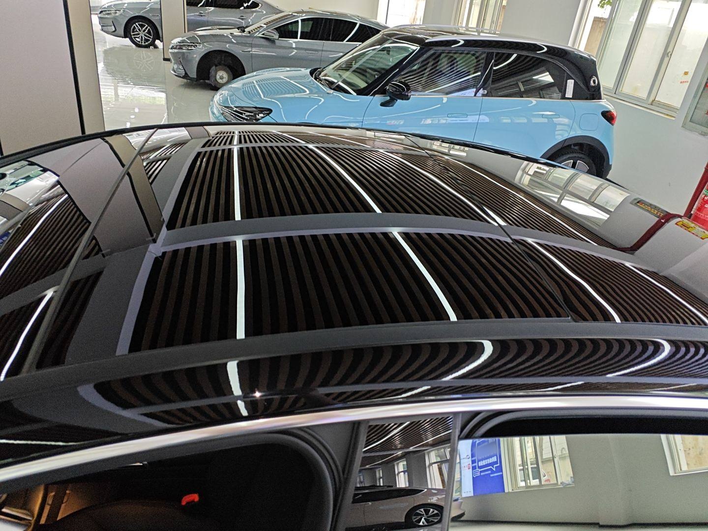 奔驰EQE 2022款 350 先锋版