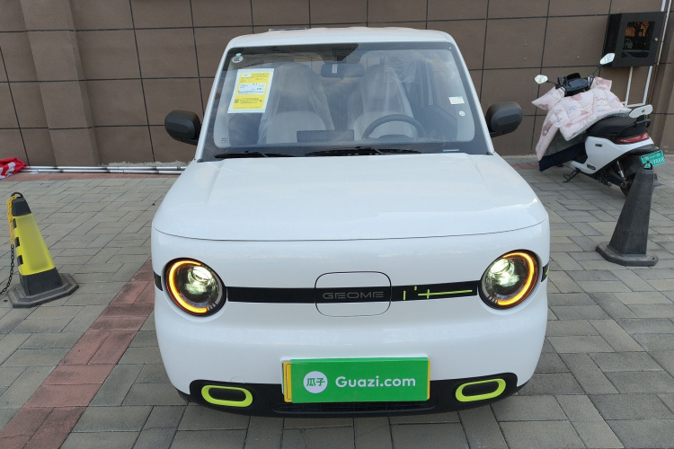 吉利银河 熊猫 2025款 210km 元气熊车身外观6001