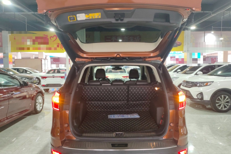 福特 翼虎 2017款 EcoBoost 245 四驱运动型机舱底盘23