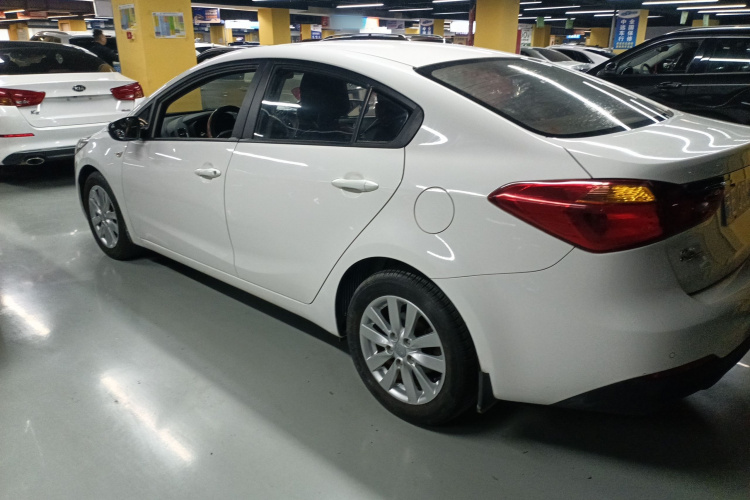 起亚K3 2015款 1.6L 自动GL车身外观6003