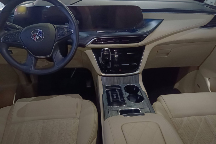 别克GL8 2022款 ES陆尊 653T 旗舰型中控内饰7002