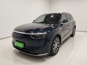 鸿蒙智行 问界M8 2025款 增程 Max版 37kWh 5座版