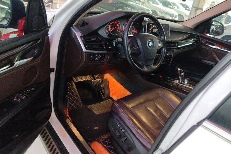 宝马X5(进口) 2015款 xDrive28i中控内饰20