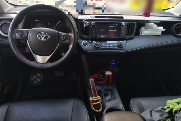 丰田 RAV4荣放 2019款 2.0L CVT两驱风尚X限量版 国VI中控内饰12