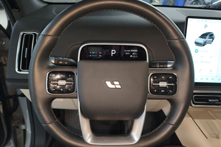 理想汽车 理想L9 2024款 Ultra局部细节13