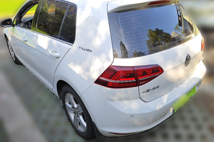 大众 高尔夫 2017款 230TSI 自动舒适百万辆纪念版车身外观6003