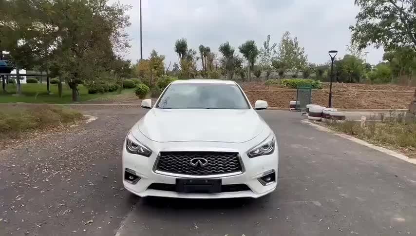 英菲尼迪Q50L 2018款 2.0T 逸享版 国VI实拍1