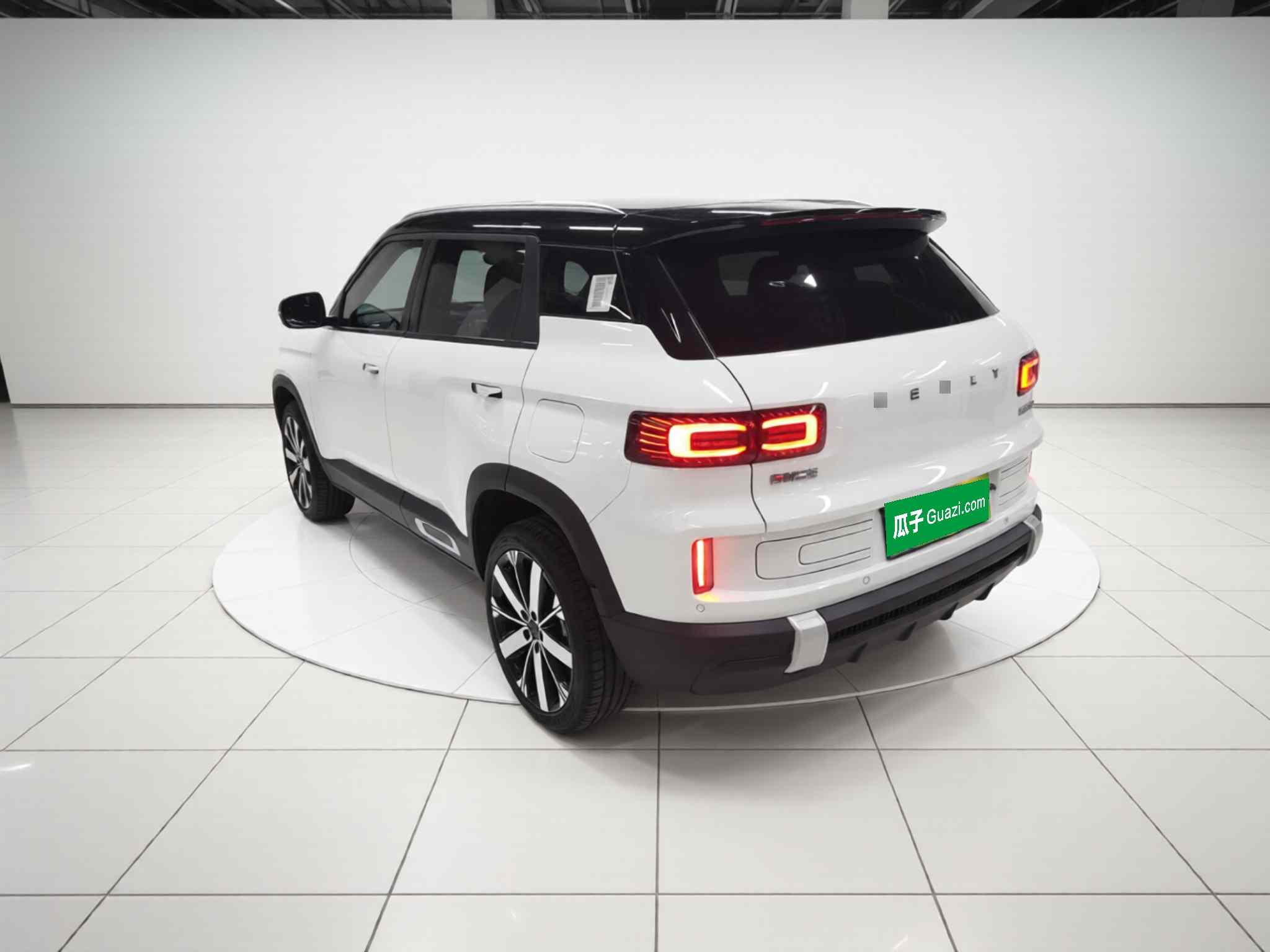 吉利汽车 吉利icon 2025款 玲珑 1.5TD 倾城版(3)
