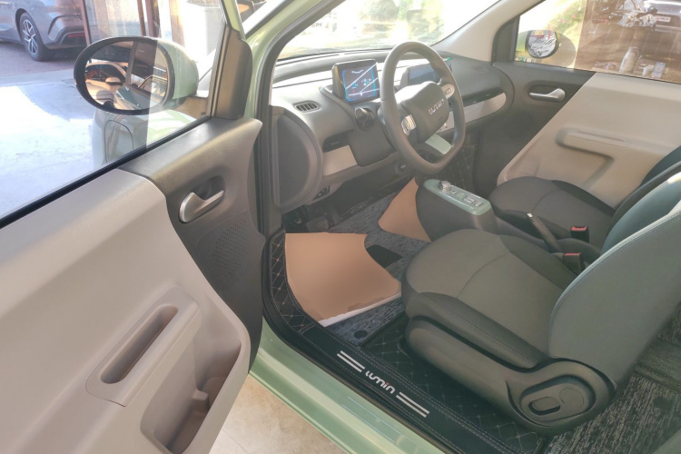 长安启源 长安Lumin 2023款 205km 香沁款中控内饰20