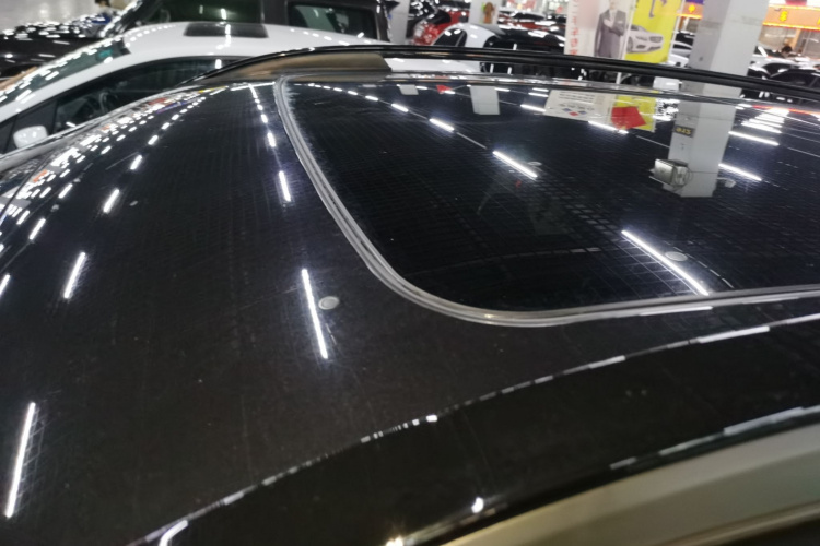 领克01 2021款 2.0TD 四驱暗夜版局部细节57